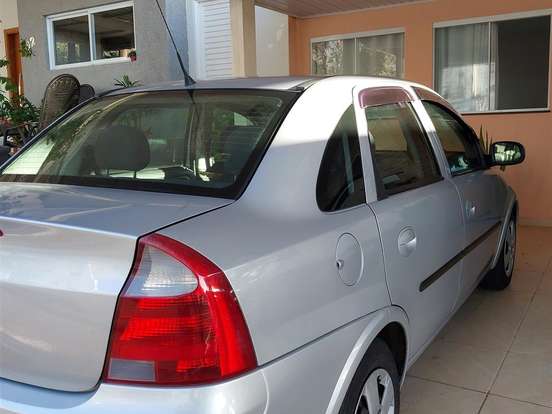 CHEVROLET-CORSA-1.8 MPFI MAXX SEDAN 8V GASOLINA 4P MANUAL CHEVROLET-CORSA-2002