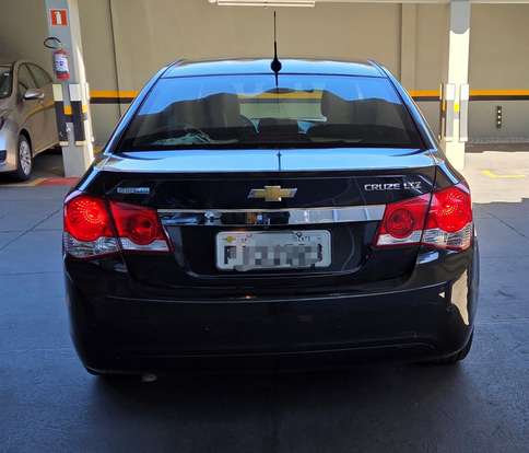 CHEVROLET-CRUZE-2015