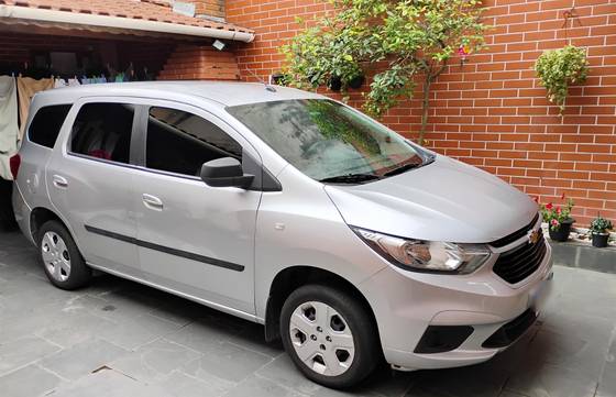 CHEVROLET SPIN 1.8 LT 8V FLEX 4P MANUAL