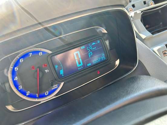 CHEVROLET-TRACKER-2015