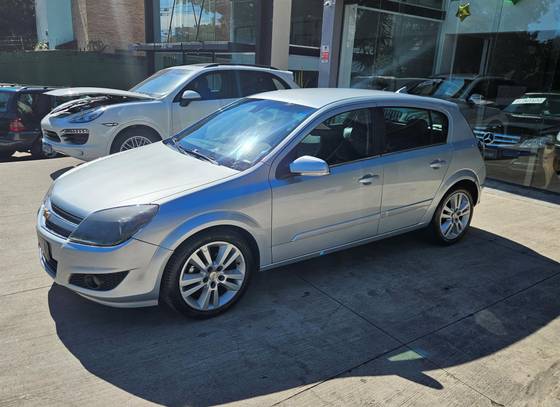CHEVROLET VECTRA 2.0 MPFI GT-X HATCH 8V FLEX 4P AUTOMÁTICO