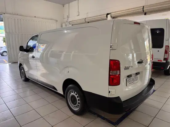 CITROËN-JUMPY-2021