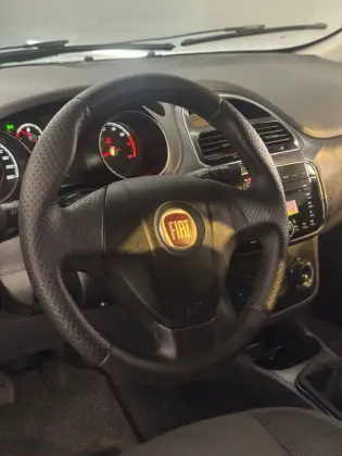FIAT PUNTO 1.4 ATTRACTIVE 8V FLEX 4P MANUAL
