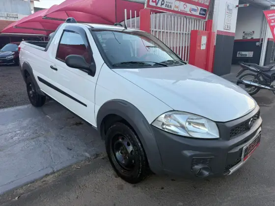 FIAT STRADA 1.4 MPI WORKING CS 8V FLEX 2P MANUAL FIAT STRADA 1.4 MPI WORKING CS 8V FLEX 2P MANUAL