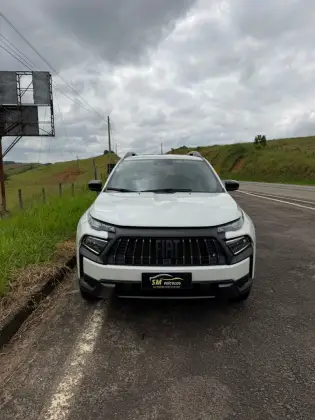 FIAT TORO 1.3 TURBO 270 FLEX ULTRA AT6 FIAT TORO 1.3 TURBO 270 FLEX ULTRA AT6