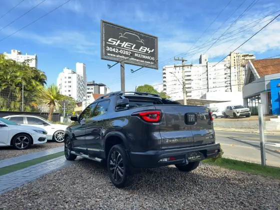 FIAT TORO 2.0 16V TURBO DIESEL RANCH 4WD AT9 FIAT TORO 2.0 16V TURBO DIESEL RANCH 4WD AT9