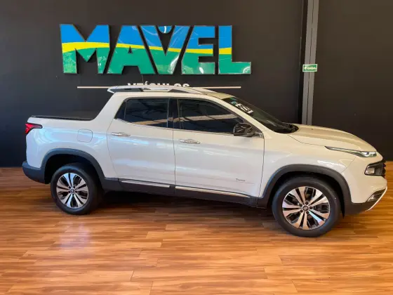 FIAT TORO 2.0 16V TURBO DIESEL VOLCANO 4WD AT9 FIAT TORO 2.0 16V TURBO DIESEL VOLCANO 4WD AT9