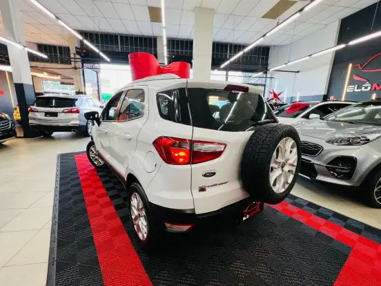 FORD-ECOSPORT-2016