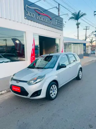 FORD FIESTA 1.0 ROCAM HATCH 8V FLEX 4P MANUAL