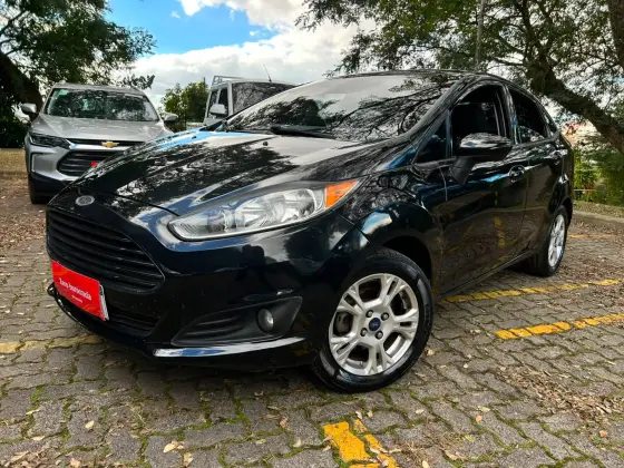 FORD FIESTA 1.6 SE SEDAN 16V FLEX 4P MANUAL FORD FIESTA 1.6 SE SEDAN 16V FLEX 4P MANUAL