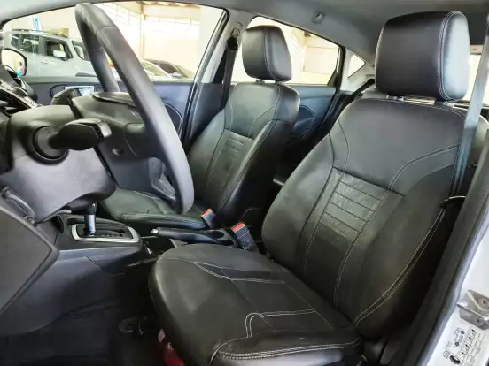 FORD-FIESTA-2014