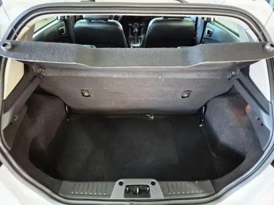 FORD-FIESTA-2014
