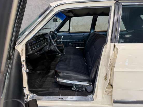 FORD-GALAXIE-1979