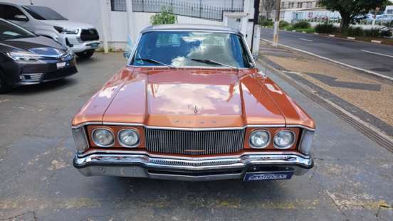 FORD-GALAXIE-1976