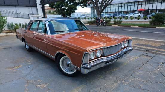 FORD-GALAXIE-1976