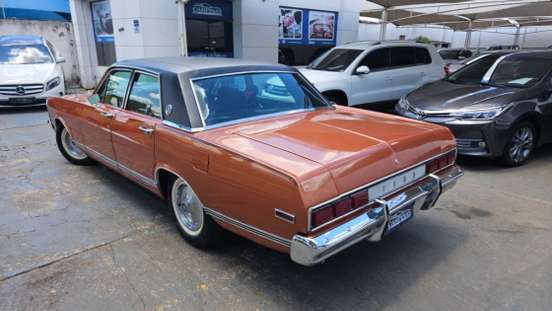 FORD-GALAXIE-1976