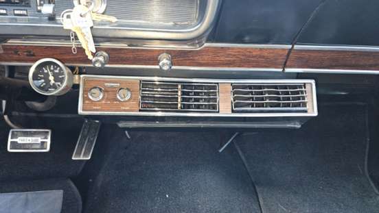 FORD-GALAXIE-1976