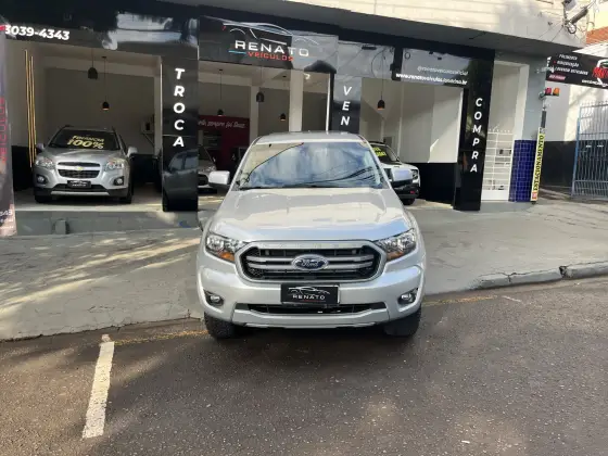 FORD RANGER 2.2 XLS 4X4 CD 16V DIESEL 4P AUTOMÁTICO