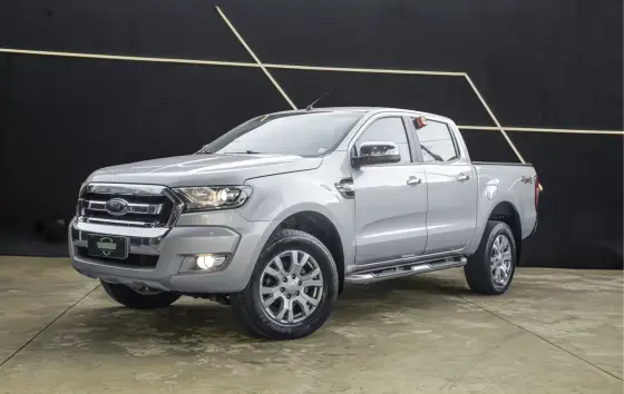 FORD RANGER 3.2 XLT 4X4 CD 20V DIESEL 4P AUTOMÁTICO FORD RANGER 3.2 XLT 4X4 CD 20V DIESEL 4P AUTOMÁTICO