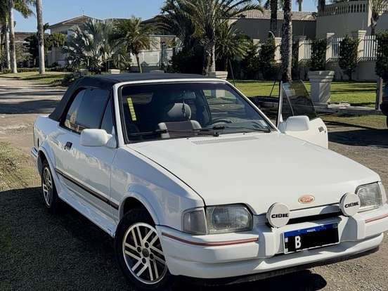FORD-ESCORT-1.6 XR3 CONVERSÍVEL 8V GASOLINA 2P MANUAL FORD-ESCORT-1988