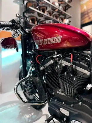 HARLEY-DAVIDSON-SPORTSTER ROADSTER-2017