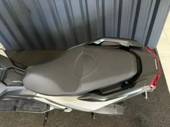 HONDA-ADV 160-2026