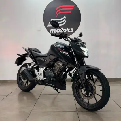 HONDA CB 300F TWISTER CBS HONDA CB 300F TWISTER CBS