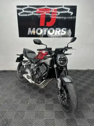 HONDA-CB 650R E-CLUTCH-2026