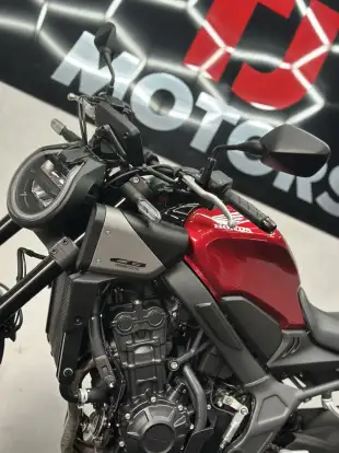 HONDA-CB 650R E-CLUTCH-2026