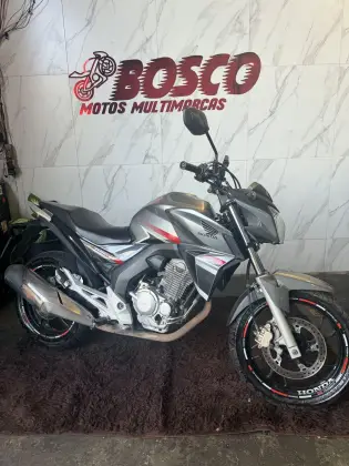 HONDA CB TWISTER 