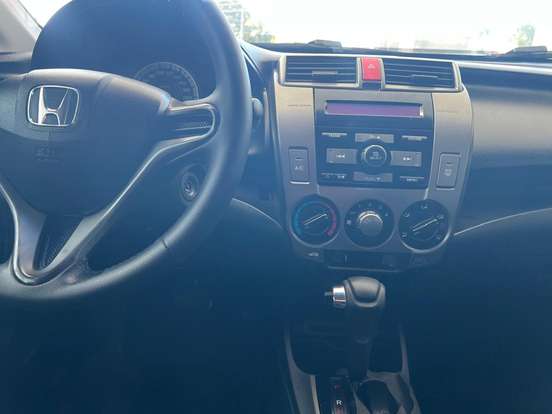 HONDA-CITY-1.5 LX 16V FLEX 4P AUTOMÁTICO HONDA-CITY-2013