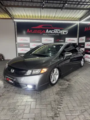 HONDA CIVIC 1.8 EXS 16V FLEX 4P AUTOMÁTICO HONDA CIVIC 1.8 EXS 16V FLEX 4P AUTOMÁTICO