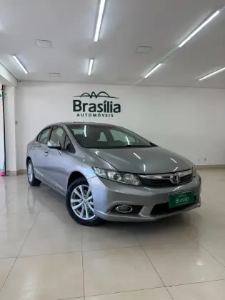 HONDA CIVIC 1.8 LXS 16V FLEX 4P AUTOMÁTICO HONDA CIVIC 1.8 LXS 16V FLEX 4P AUTOMÁTICO