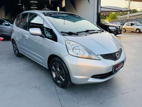 HONDA-FIT-1.4 LX 16V FLEX 4P MANUAL HONDA-FIT-2009