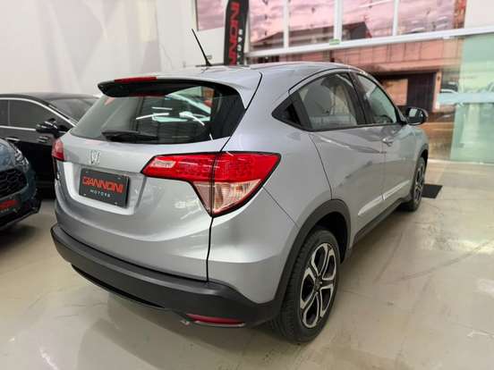 HONDA-HR-V-2016
