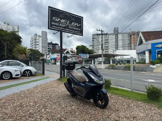 HONDA PCX DLX HONDA PCX DLX