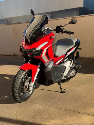 HONDA-ADV-2022