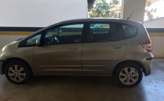 HONDA-FIT-2012