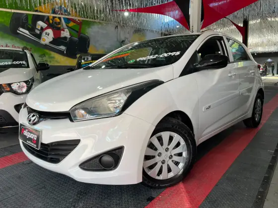 HYUNDAI HB20 1.0 COMFORT PLUS 12V FLEX 4P MANUAL HYUNDAI HB20 1.0 COMFORT PLUS 12V FLEX 4P MANUAL