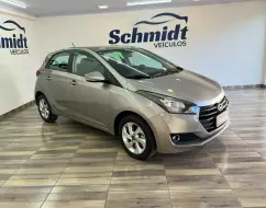 HYUNDAI HB20 1.6 COMFORT PLUS 16V FLEX 4P AUTOMÁTICO HYUNDAI HB20 1.6 COMFORT PLUS 16V FLEX 4P AUTOMÁTICO