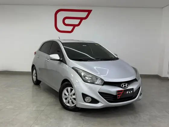 HYUNDAI HB20 1.6 COMFORT PLUS 16V FLEX 4P MANUAL HYUNDAI HB20 1.6 COMFORT PLUS 16V FLEX 4P MANUAL