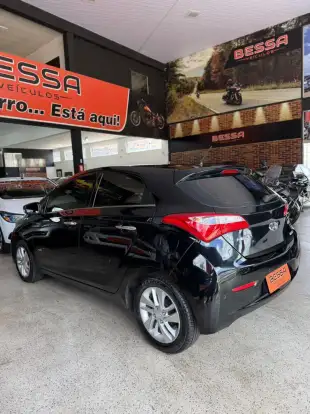 HYUNDAI-HB20-2015