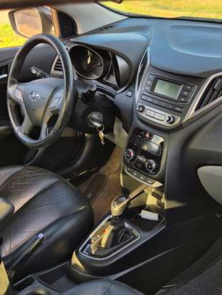 HYUNDAI-HB20S-2016