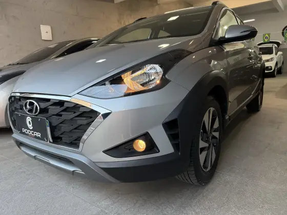 HYUNDAI HB20X 1.6 16V FLEX EVOLUTION AUTOMÁTICO HYUNDAI HB20X 1.6 16V FLEX EVOLUTION AUTOMÁTICO