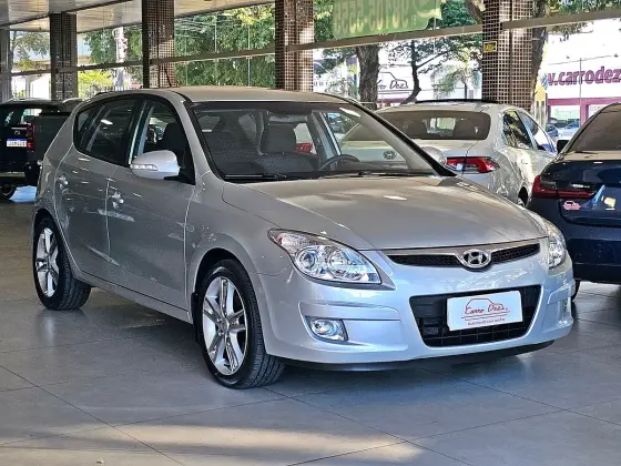 HYUNDAI I30 2.0 MPI 16V GASOLINA 4P AUTOMÁTICO HYUNDAI I30 2.0 MPI 16V GASOLINA 4P AUTOMÁTICO