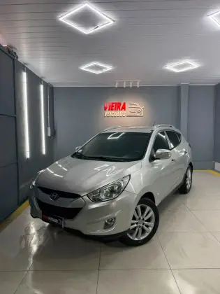 HYUNDAI IX35 2.0 MPFI GLS 4X2 16V GASOLINA 4P AUTOMÁTICO HYUNDAI IX35 2.0 MPFI GLS 4X2 16V GASOLINA 4P AUTOMÁTICO