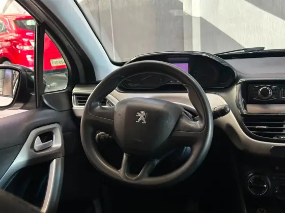HYUNDAI TUCSON 2.0 MPFI GLS 16V 143CV 2WD FLEX 4P AUTOMÁTICO HYUNDAI TUCSON 2.0 MPFI GLS 16V 143CV 2WD FLEX 4P AUTOMÁTICO