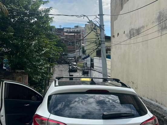 HYUNDAI-HB20-1.6 PREMIUM 16V FLEX 4P AUTOMÁTICO HYUNDAI-HB20-2014