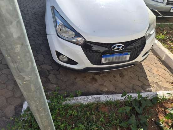 HYUNDAI-HB20-2015