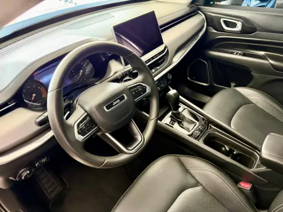 JEEP COMPASS 1.3 T270 TURBO FLEX LONGITUDE AT6